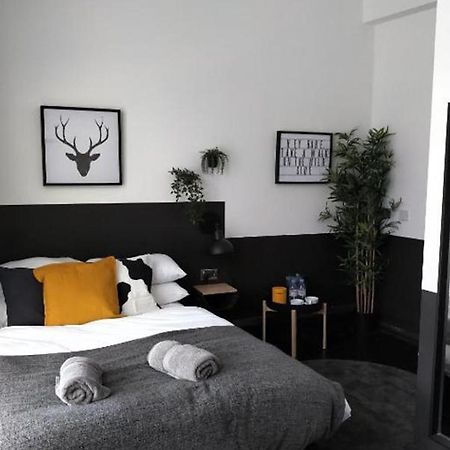 The Dictionary Hostel, Shoreditch, Londra Esterno foto
