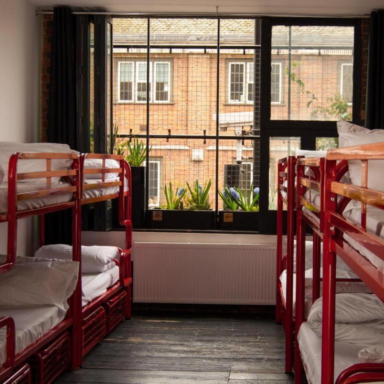 The Dictionary Hostel, Shoreditch, Londra Esterno foto